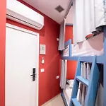 Mega Vandrarhem *