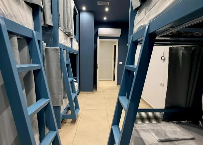 Mega Ostello Sarandë