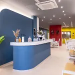 Mega ホステル Sarandë