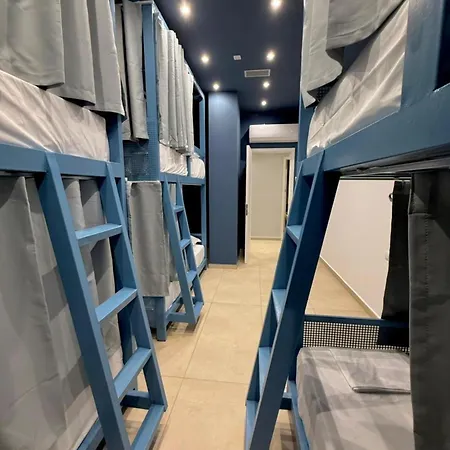 Mega Hostel