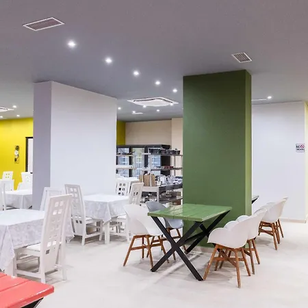 Hostel Mega Sarande